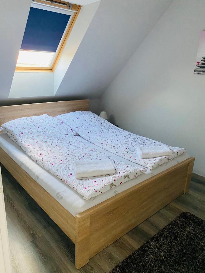 Апартаменты Tamara Apartman Хайдусобосло Экстерьер фото